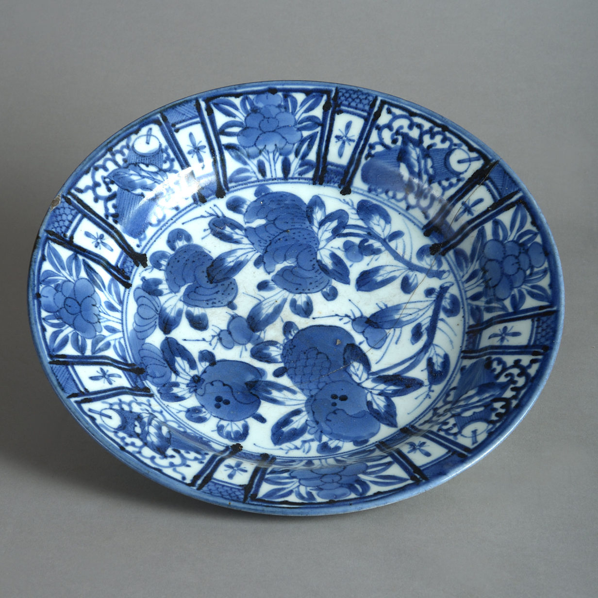 17th century blue and white porcelain charger
