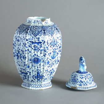 19th century blue & white delft vase & cover