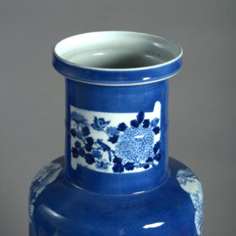 A large 19th century blue & white porcelain rouleau vase