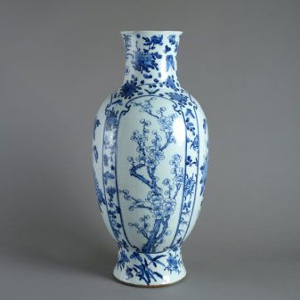 18th century qianlong period blue & white porcelain vase