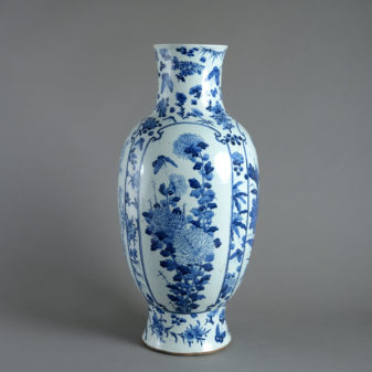 18th century qianlong period blue & white porcelain vase