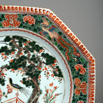 A kangxi period famille verte porcelain charger