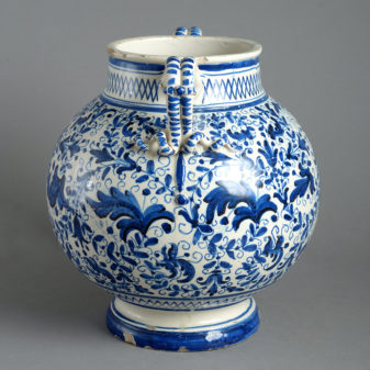 A 17th century blue & white maiolica vase