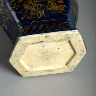 18th century blue & gilded porcelain vase