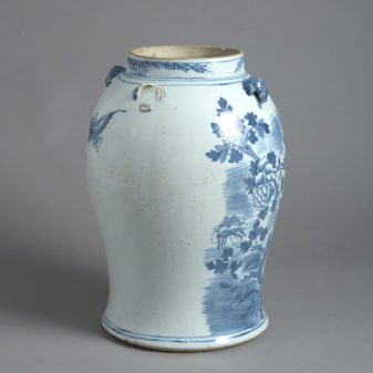 Large chinese kangxi porcelain vase