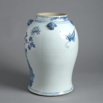 Large chinese kangxi porcelain vase