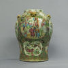 A qing dynasty canton vase