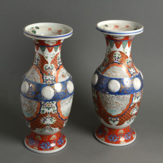 A fine pair of 19th century imari porcelain vases
