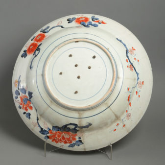 A large scale 18th century imari porcelain charger