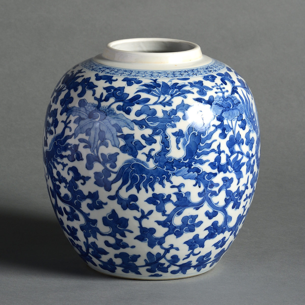 A 19th century qing dynasty blue and white vase