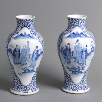A pair of 19th century qing period blue and white porcelain vases