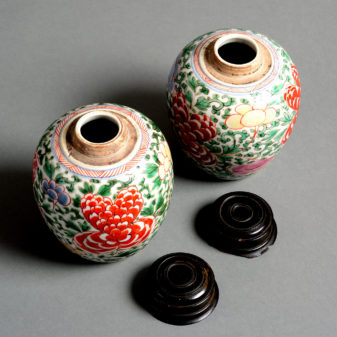 A pair of 17th century kangxi period wucai porcelain vases