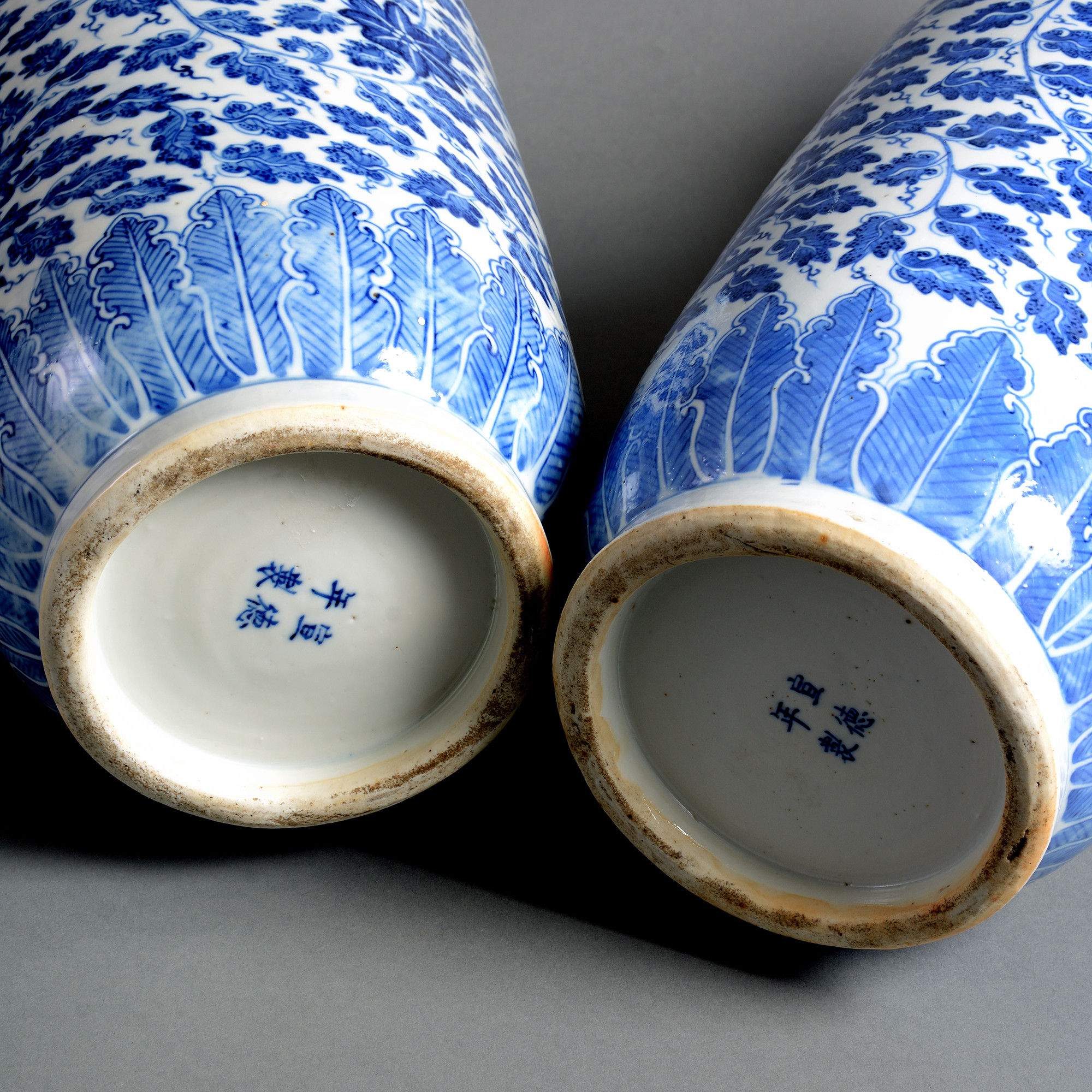 935418. Jpg A pair of 19th century qing dynasty blue & white porcelain vases