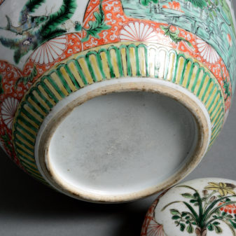 A 19th Century Qing Dynasty Famille Verte Jar & Cover