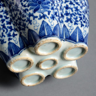 A 19th century qing dynasty blue and white porcelain tulip vase