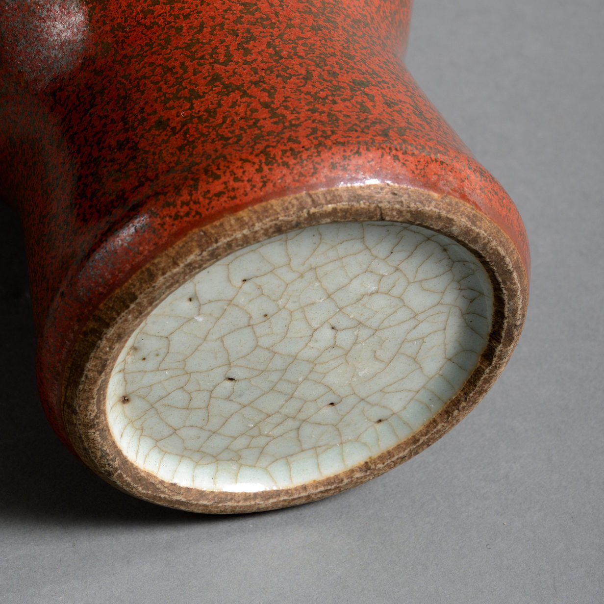 A 19th century qing dynasty tea dust glaze vase