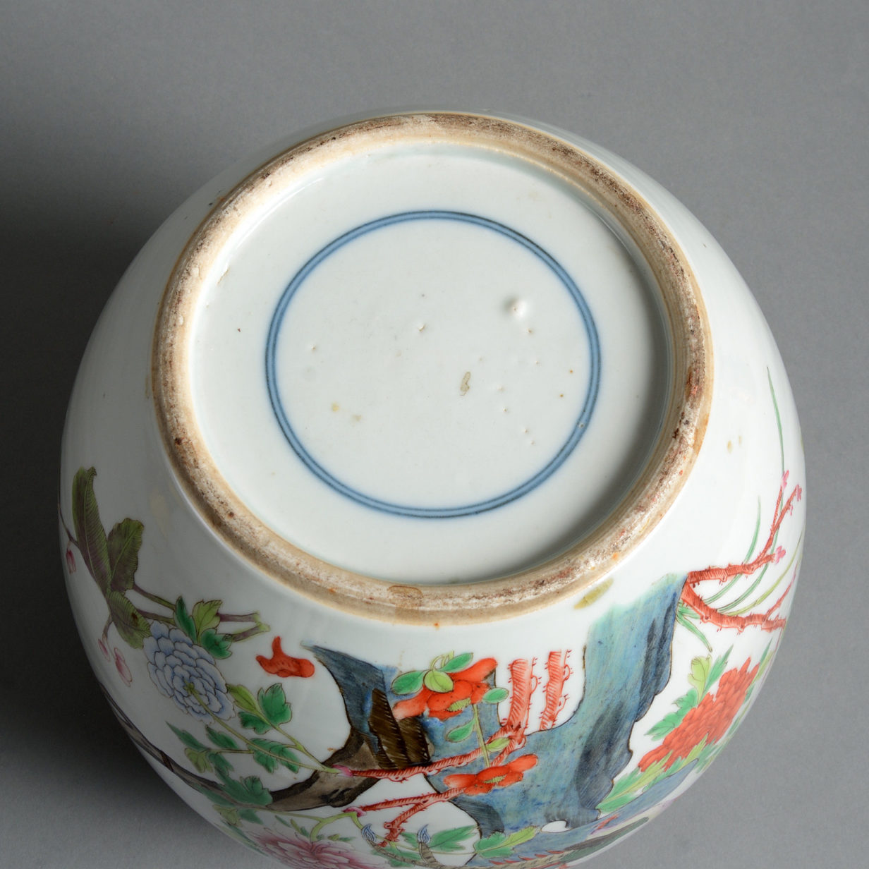 A 19th century famille rose porcelain jar