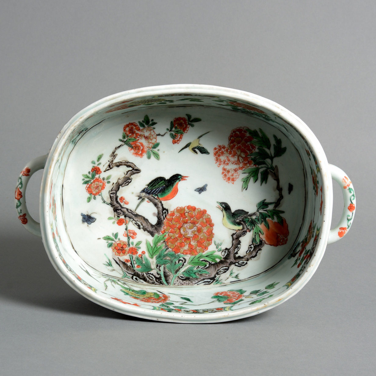 Two 18th century kangxi porcelain jardinieres