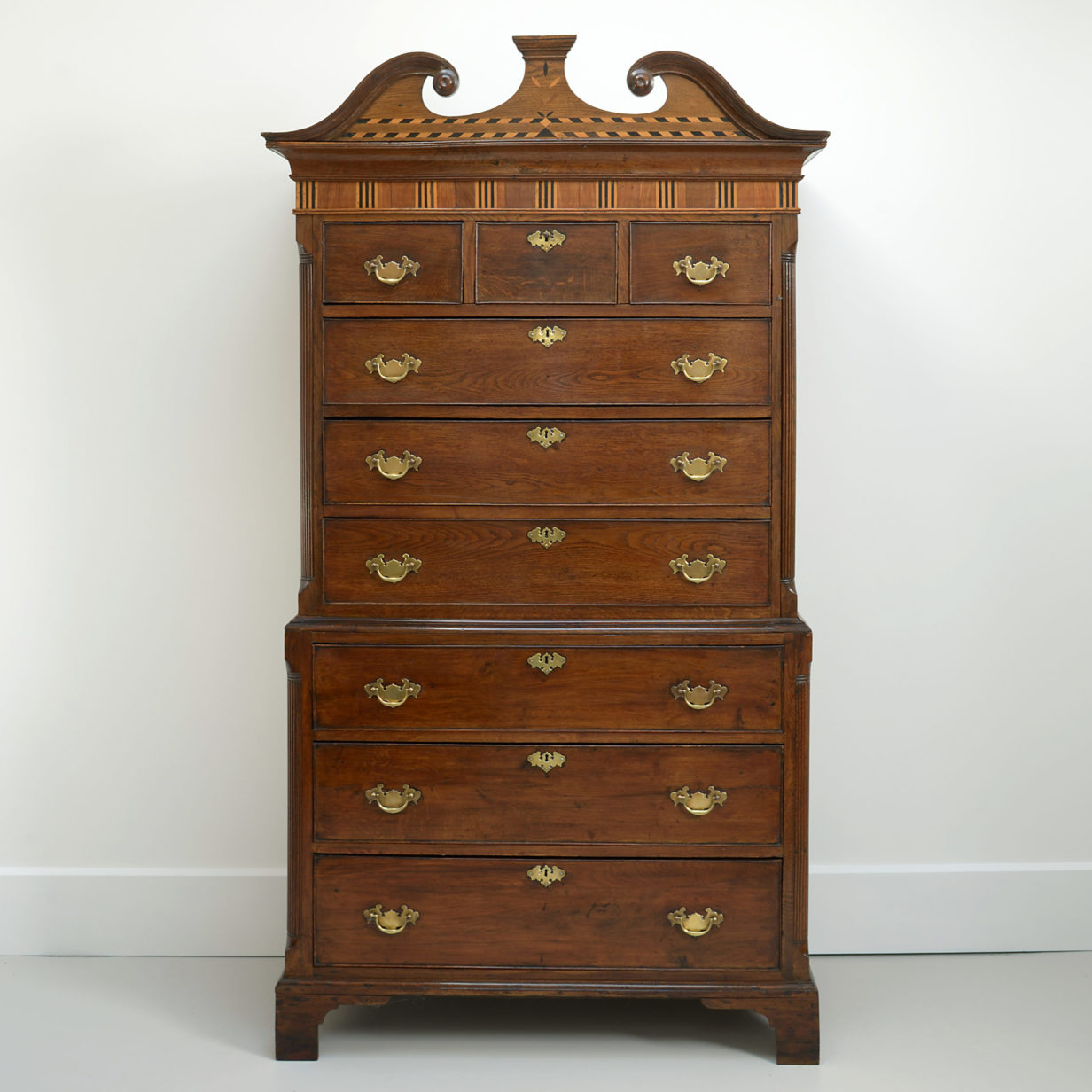 Oak chest on stand