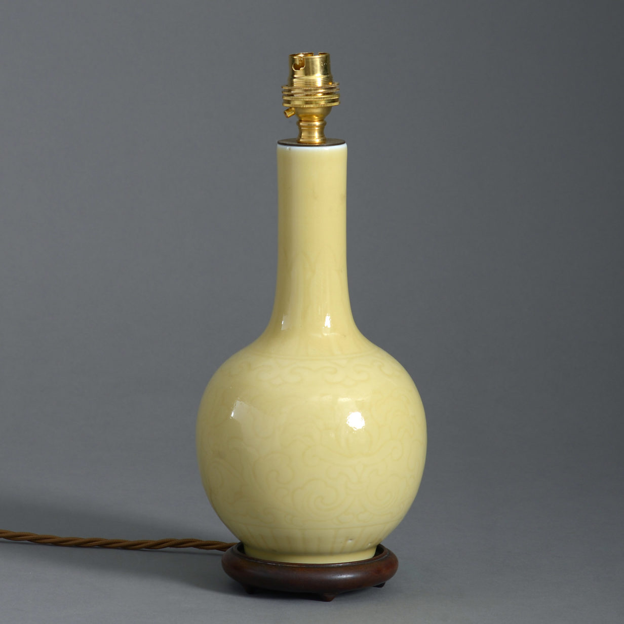 Yellow bottle vase lamp