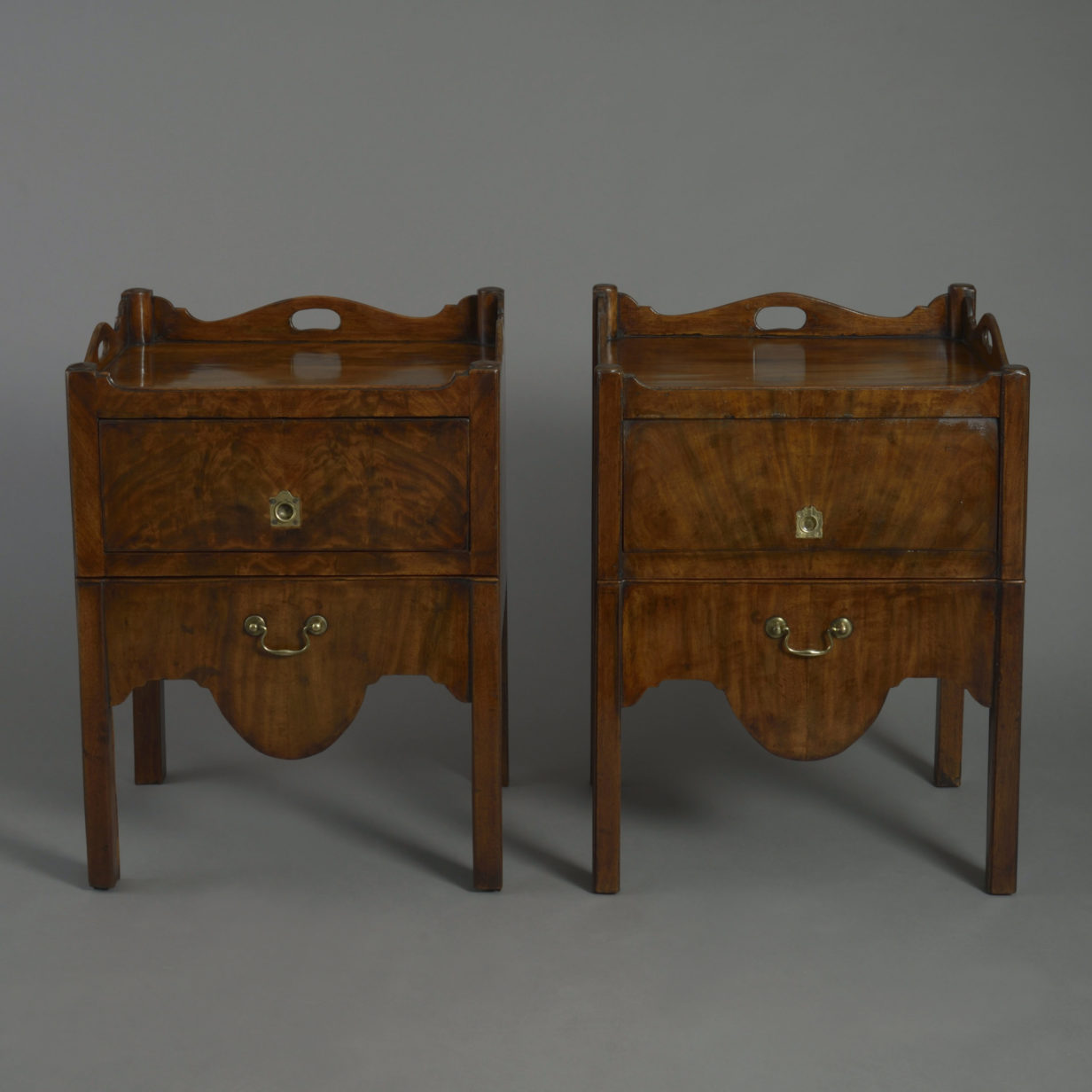 Pair of mahognay bedside cabinets
