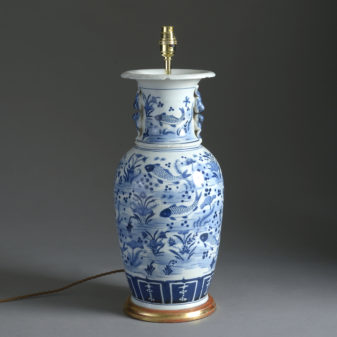 19th century blue & white porcelain vase lamp