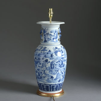 19th century blue & white porcelain vase lamp