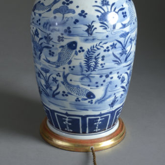 Blue & white fish vase lamp