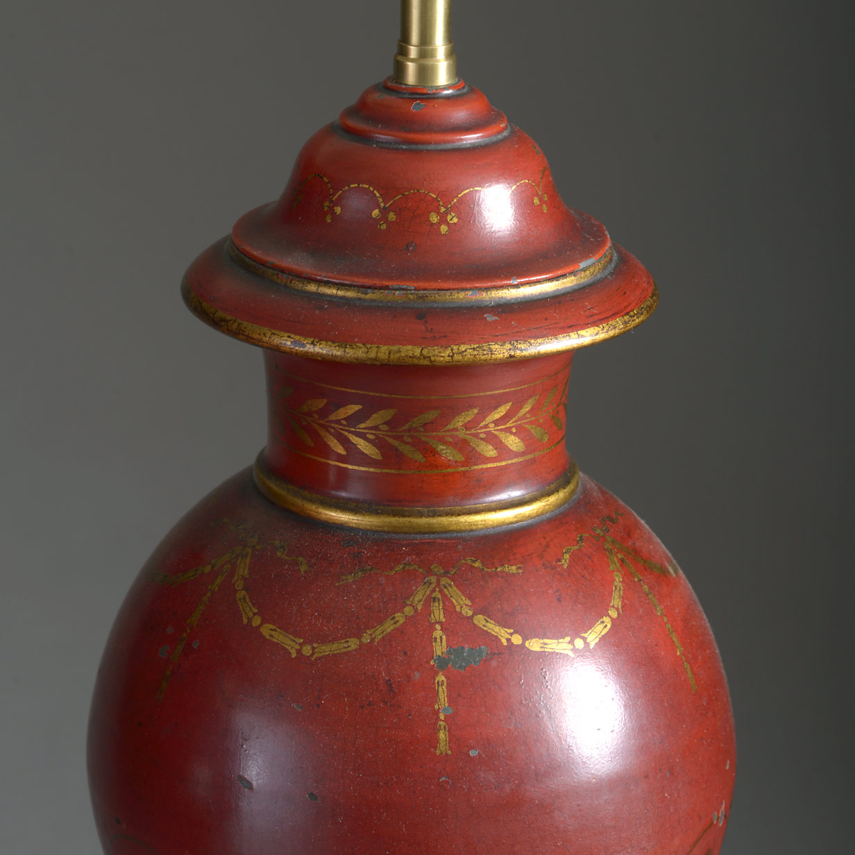Red & gilded tole vase lamp
