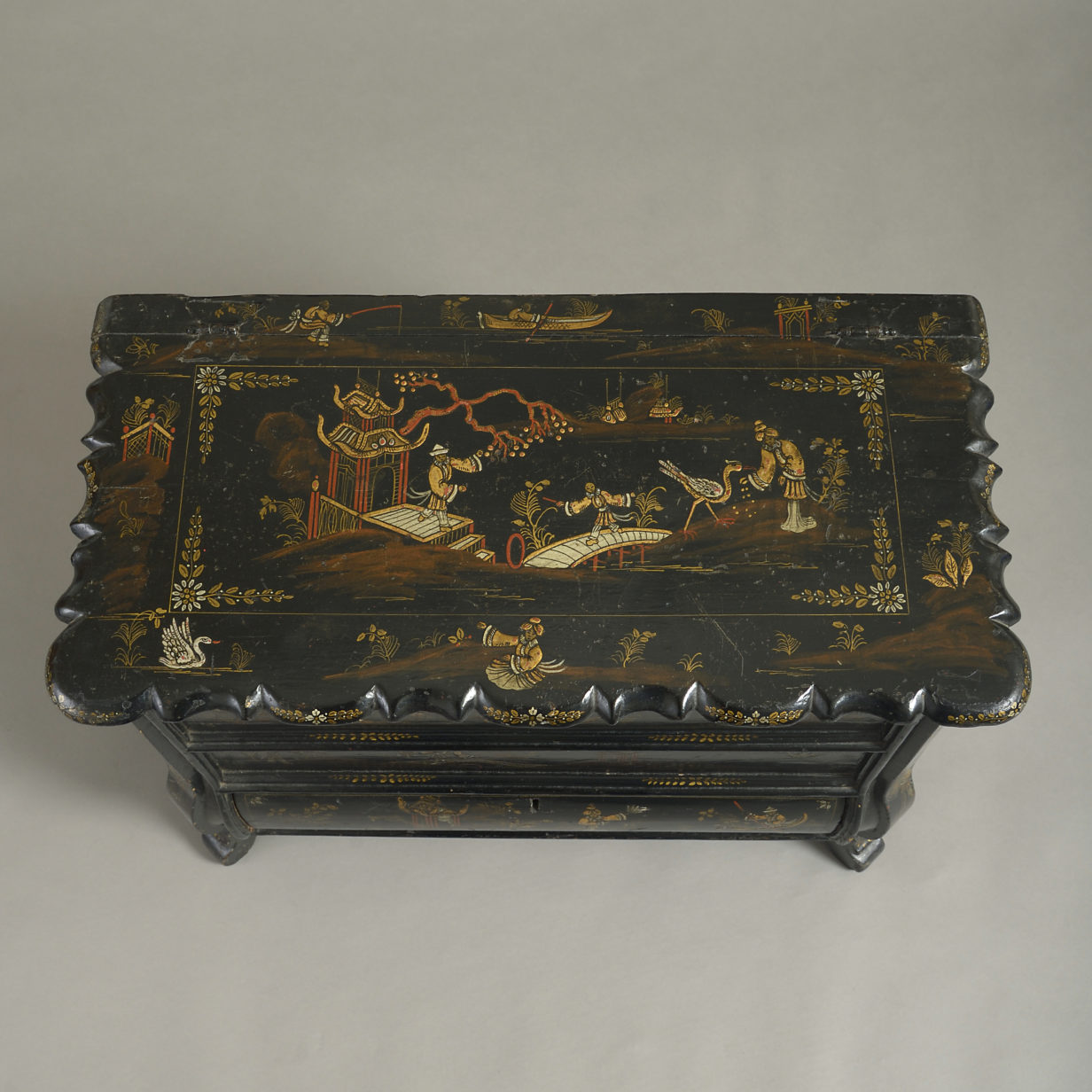 Mid-18th century chinoiserie black japanned work box