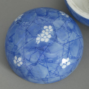 Pair of japanese blue and white jars