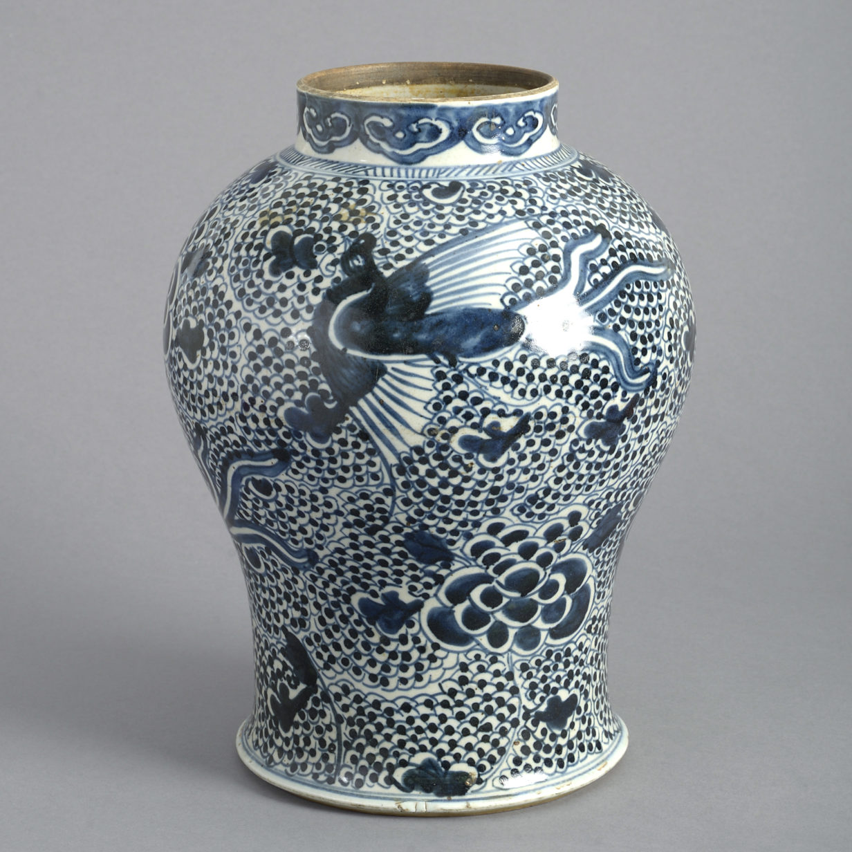 Early 18th century kangxi blue & white porcelain baluster vase