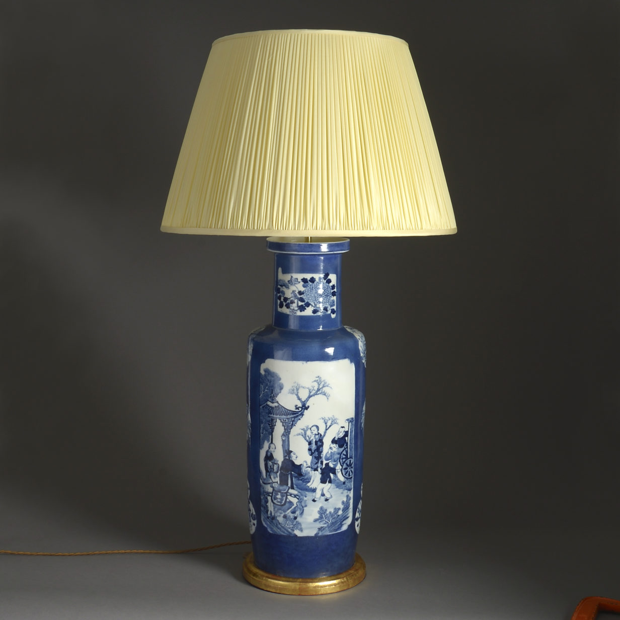 Blue and white rouleau vase lamp