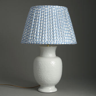 Small White Porcelain Vase Lamp