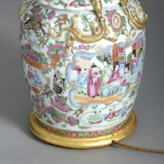 Famille rose vase lamp