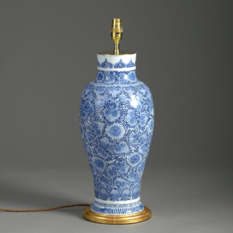 Blue and white kangxi vase lamp