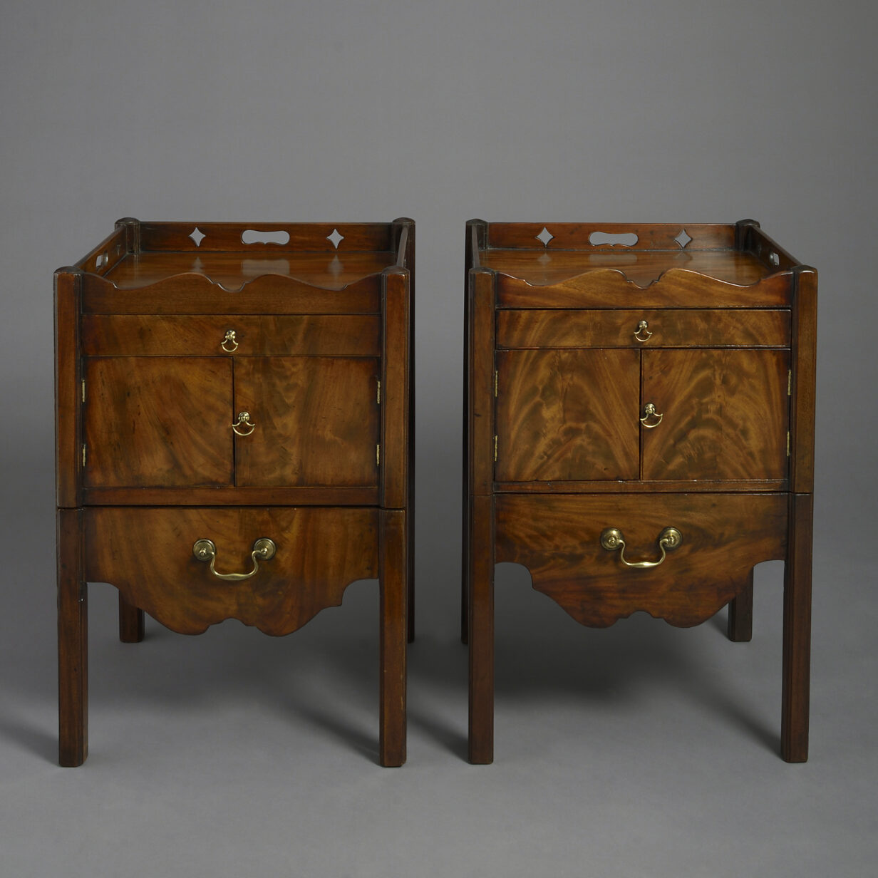 Pair of george iii mahogany bedside cabinets