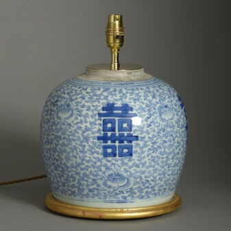 Blue and white bulbous jar lamp