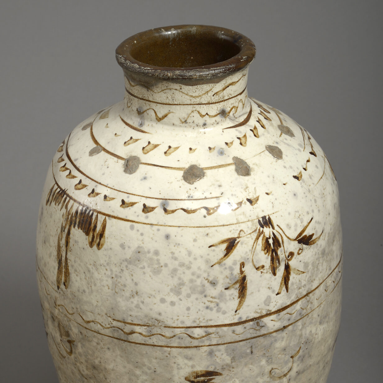 16th Century Ming Period Cizhou Vase