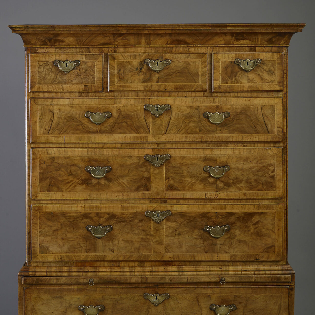 Early 18th century george i period burr walnut chest on chest