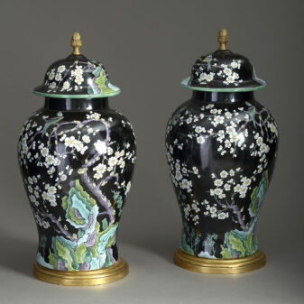 Pair of paris porcelain vases