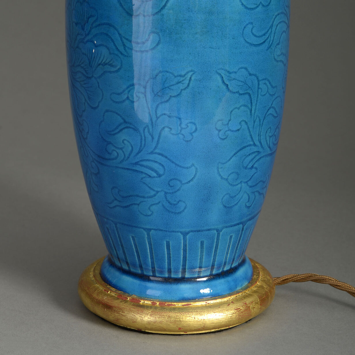 Chinese turquoise vase lamp