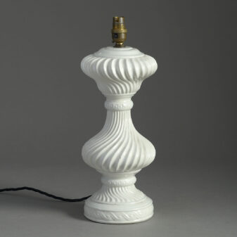 Ceramic swirl vase lamp