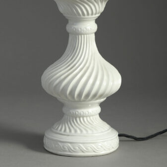 Ceramic swirl vase lamp