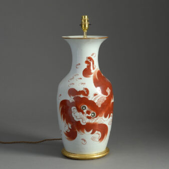 20th century dog of foo porcelain vase lamp