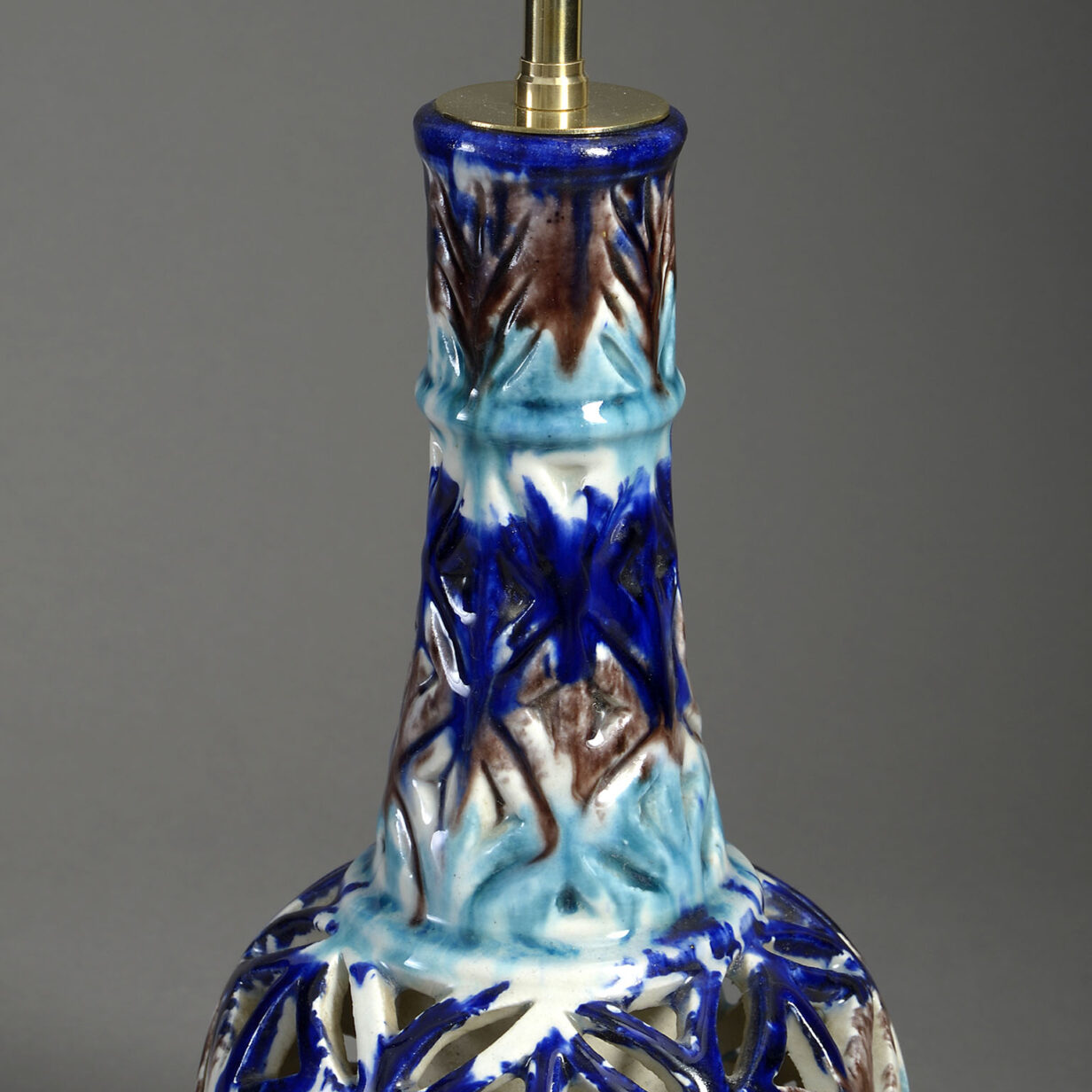Pierced vase lamp