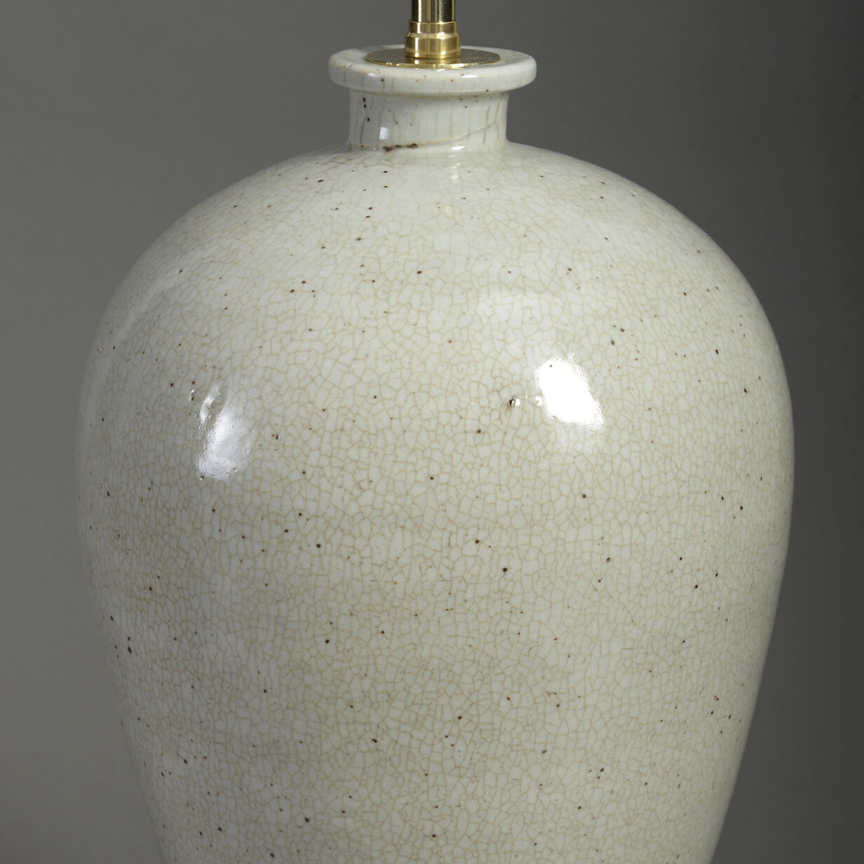 Monochrome cream crackle glazed jar lamp