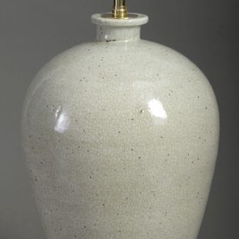 Monochrome Cream Crackle Glazed Jar Lamp