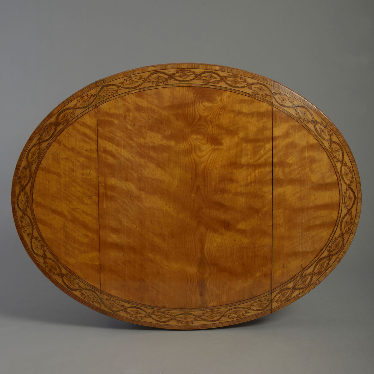 Fine 18th century george iii period inlaid satinwood pembroke table