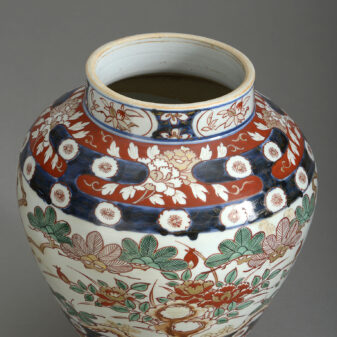 Early 18th century imari porcelain vase